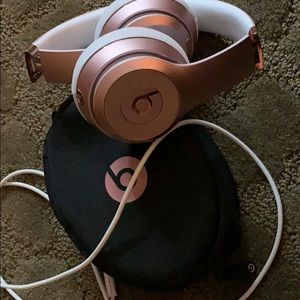 Beats by Dre headphones